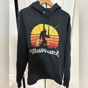 Men’s Bassquatch Fishing Sasquatch Black Hoodie Size XL